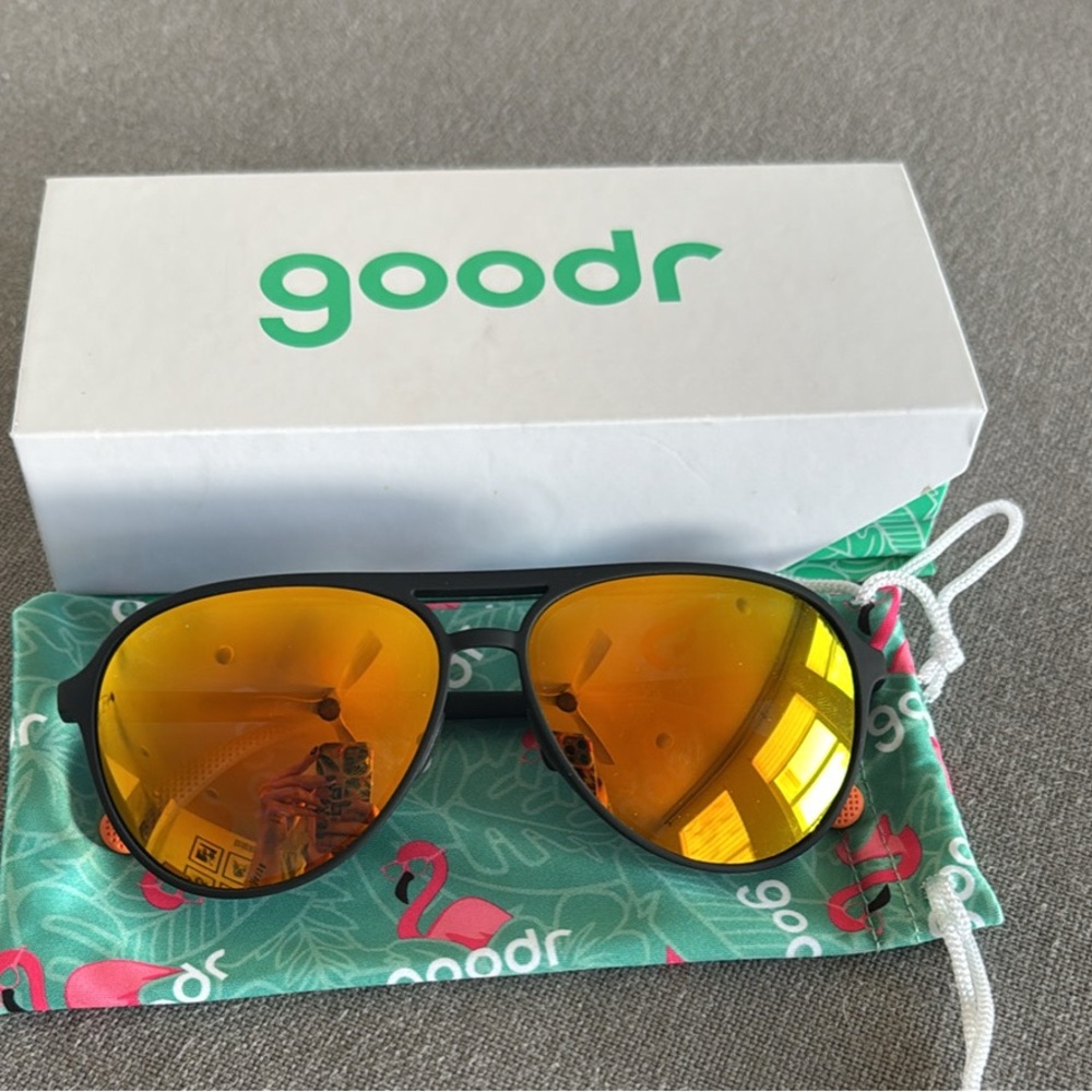 Brand New Men’s Goodr Mach G Sunglasses Call me Tarmac Daddy Black